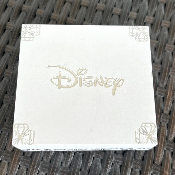 NIB Three Pair Disney Gold Tone Stud Earrings For Pierced Ears - Picture 2 of 2